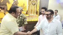 Sunny Deol Visits Golden Temple Before Filing Nomination From Gurdaspur